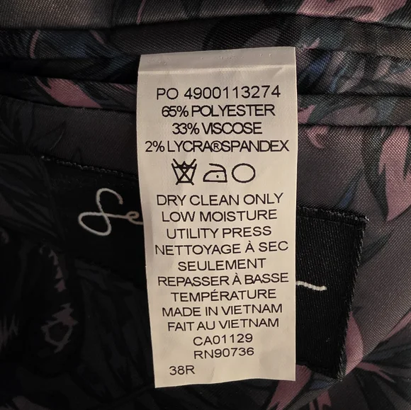 Mens 38r SEAN JOHN 2 Piece Gray/Purple Windowpane Suit. - Picture 3 of 7